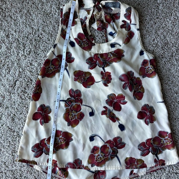 Costa Blanca Blouse Women's S Ivory w/ Red floral print sleeveless. - Picture 4 of 6